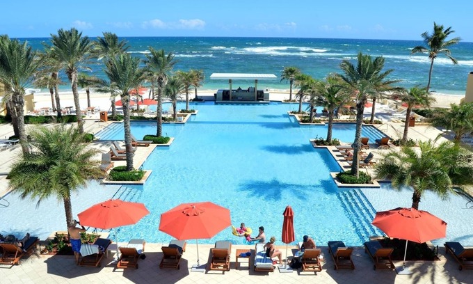 Oyster Pond Complejo | Dawn Beach Resort /JW Marriott Beachfront Property. 3BDr, 2BTH, Relax & Unwind