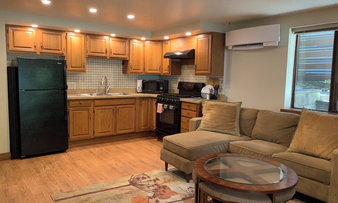 Lawton Park Casa | Daylight Mother-in-law in Magnolia Seattle