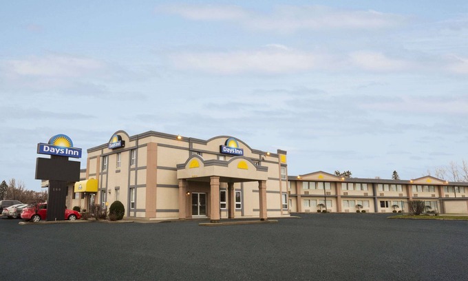Brockville Hotel | Days Inn by Wyndham Brockville