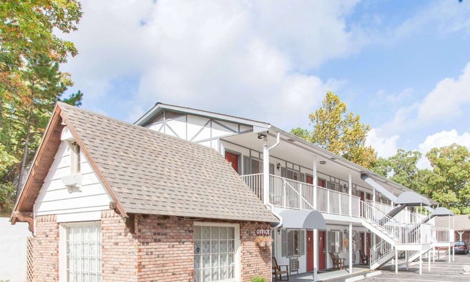 Eureka Springs Historic District Hotel | Days Inn by Wyndham Eureka Springs