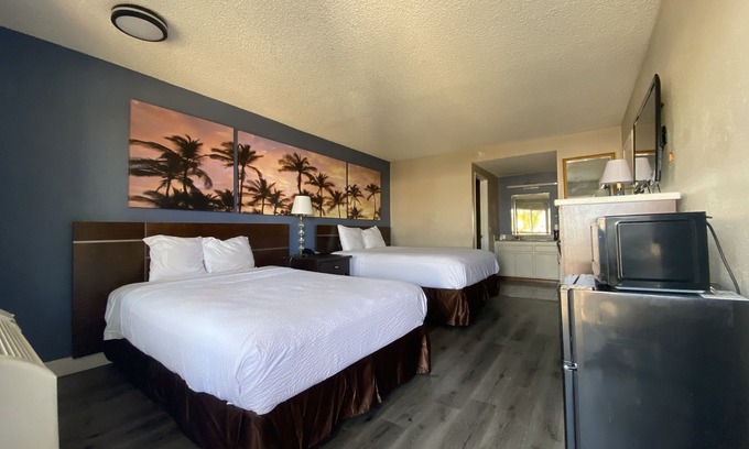 Ontario Hotel | Days Inn by Wyndham Ontario Airport