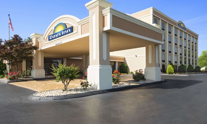 Rome Hotel | Days Inn by Wyndham Rome Downtown