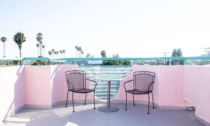 Mid-City Hotel | Days Inn by Wyndham Santa Monica