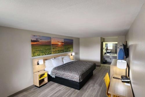 North San Antonio - SAT Hotel | Days Inn Windcrest by Wyndham San Antonio
