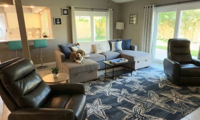 South Daytona Casa | Daytona Drift Pet Friendly Clean & Affordable