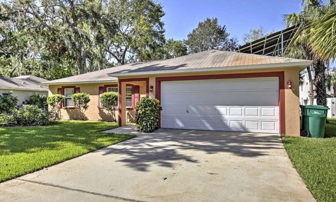 Holly Hill Casa | DAYTONA “PICTONA” 3BR/2BA POOL HOME, NASCAR/ROLEX/TURKEY RUN/LPGA GOLF TOO!