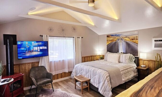 Glenwood Springs Cabina | Dazzling New Remodel+Kitchen #5