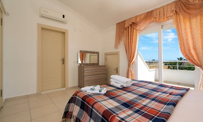 Kadriye Villa | Dazzling Villa with Private Pool in Antalya
