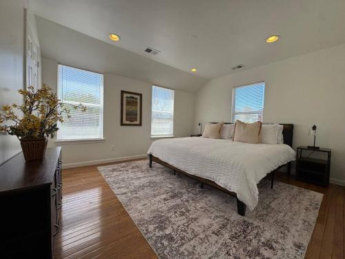 Jefferson Manor Casa | DC Suburb Home with Parking Near Metro DC
