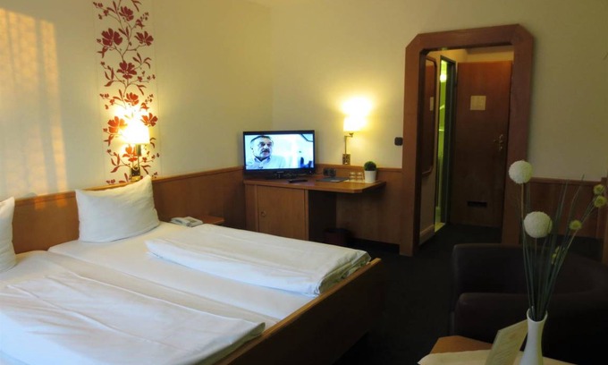 Bad Muenster am Stein-Ebernburg Hotel | Hotel ∙ 1 habitación ∙ 2 personas