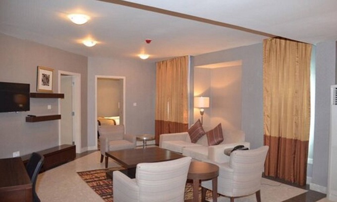 Yenagoa Hotel | De Brass Suites Hotel