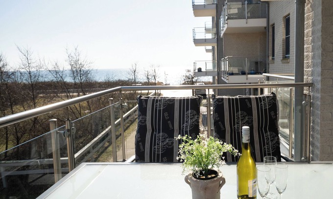 Ostholstein Apartamento | Apartment Strandburg Wehrend with balcony in the house Am Süd 9 on Fehmarn
