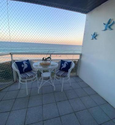Barra Nova Apartamento | De frente ao MAR