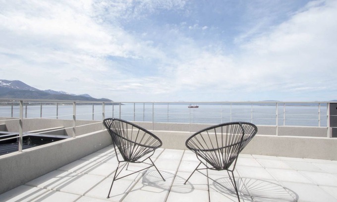 Province of Tierra del Fuego Condominio | De la Costa Apartamento
