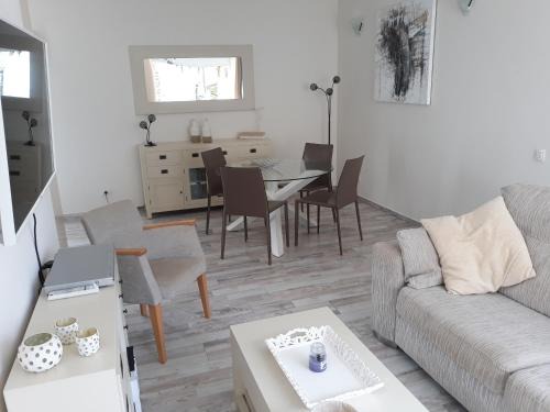 Arona Apartamento | De Luxe Apartment South Tenerife