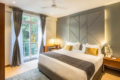 Bengaluru Hotel | De Mandarin