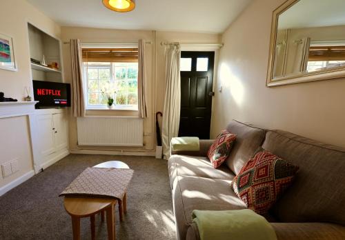 Martlesham Heath Casa | Deben Cottage, Central Woodbridge