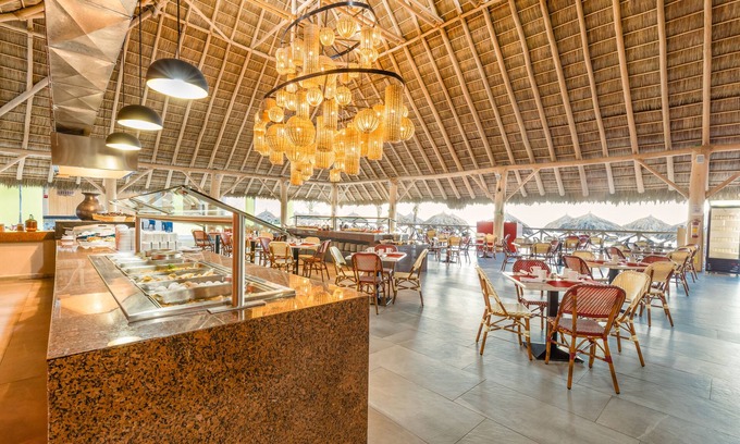 Rincón de Guayabitos Hotel | Decameron Isla Coral Guayabitos Ramada All-Inclusive Resort