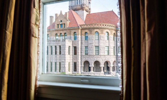 Decatur Cama Y Desayuno | Decatur CourtHouse Suites