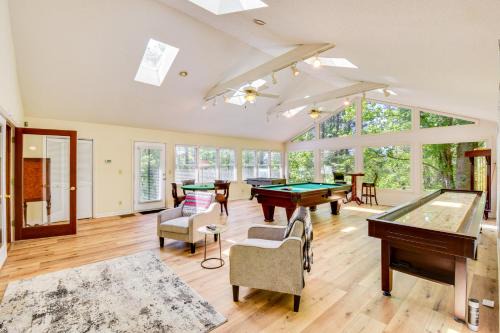 Tiger Casa | Deck and Game Room Mountaintop Hideaway in Tiger!