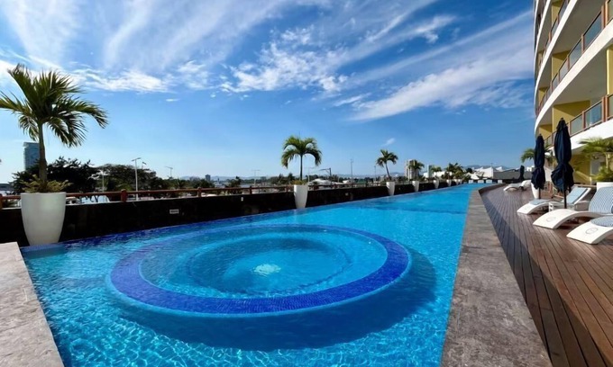Puerto Vallarta Hotel | Deck12 Casino and Resort by Monyxbnb