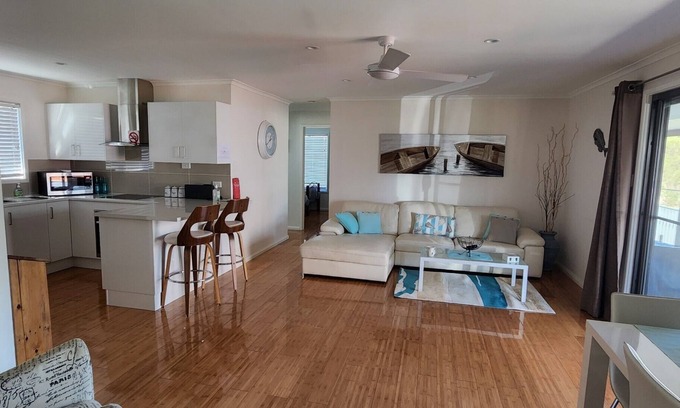 St. Georges Basin Casa | Deckadence por el agua
