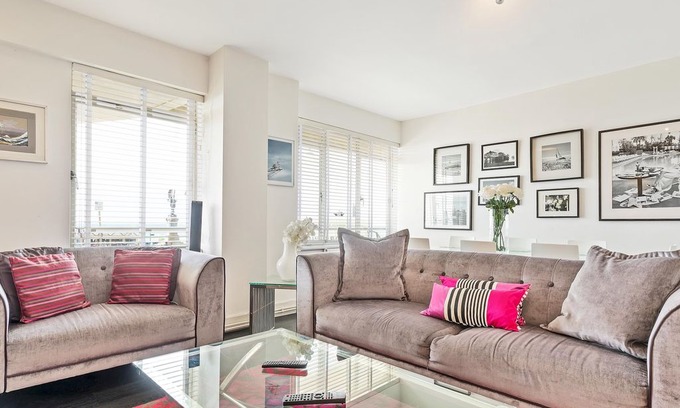 Brighton Apartamento | Deco Seafront - Seafront Apartment - Sleeps up to 6