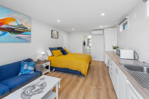 Mount Maunganui Casa | Dee Lightful - Mount Maunganui Holiday Home