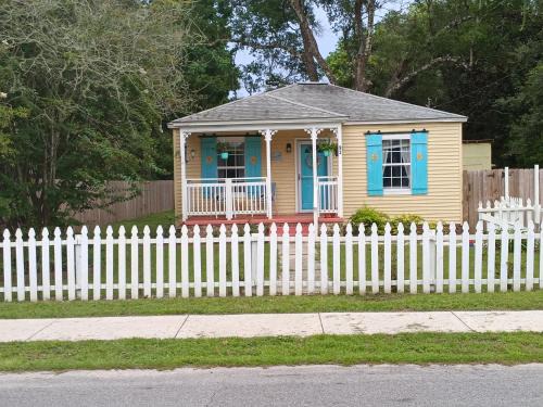 Warrington Casa | Deep Sea Dreams