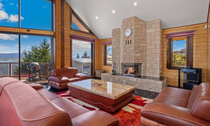 East Jindabyne Casa | Deepwater - 68 Kunama Drive