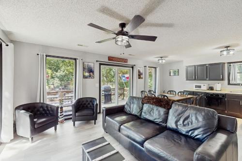 Osage Beach Casa | Deer Cove Lakehouse