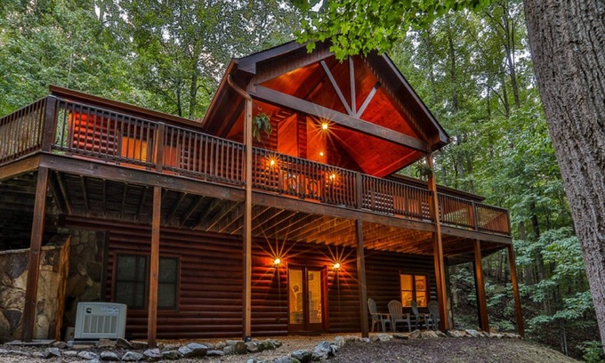 Walnut Mountain Cabina | Deer Haven - Dog Friendly, Game Room