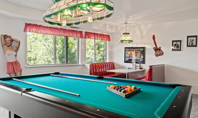 Mono Vista Casa | Deer Heights Lodge| View - Game Room - Lake Access