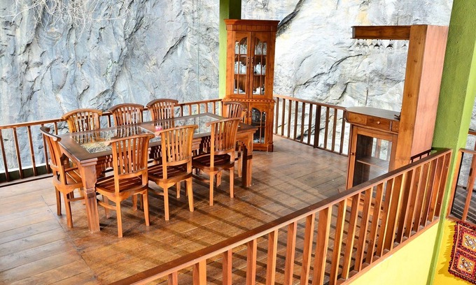 Sirimalwatta Casa | Deer Point Hotel Kandy