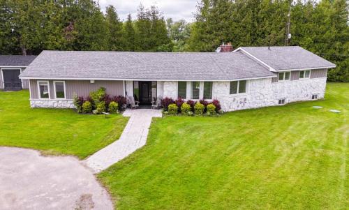 Lindsay Casa | Deer Run Cottage- Golf Course cottage