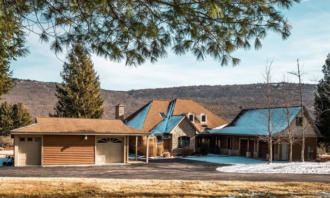 Timberline Casa | Deer Walk - 358 Lakeview Road