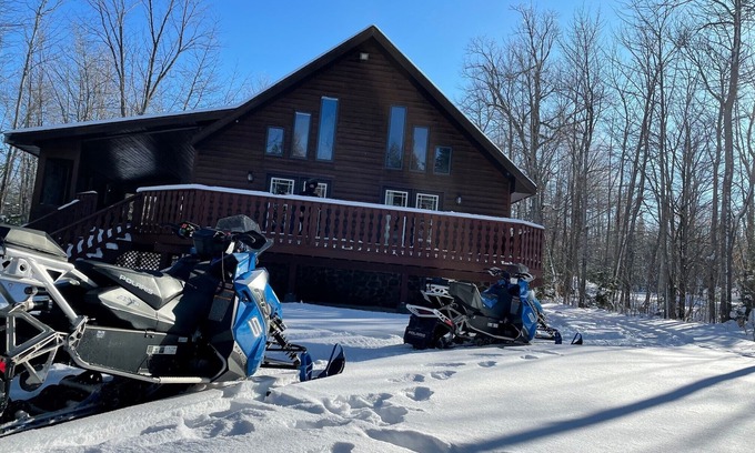 Bergland Cabina | Deerwood Cabin on Lake Gogebic