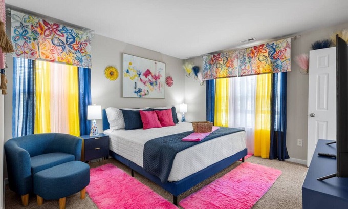 Sandston Casa | Defense Ave, 318 Defense Avenue