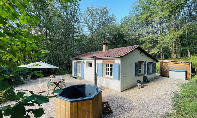 Sainte-Foy-de-Longas Casa | Deffé Dordogne - casa completamente renovada en el bosque
