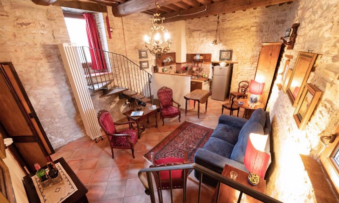 Sassoferrato Casa | Degli Alessandri tower