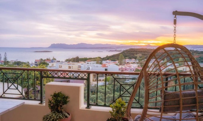 Makrys Tichos Apartamento | Deja Blue Chania