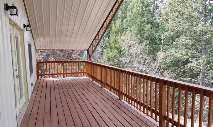 Cloudcroft Cabina | Deja View--Amazing Mountain Views!!!
