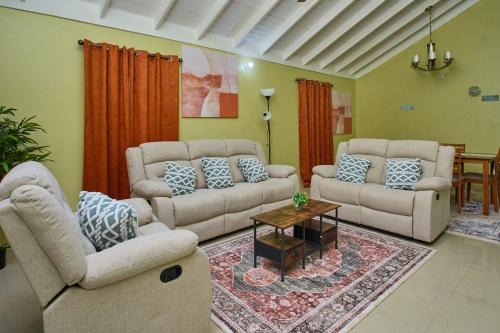 Great Pond Casa | Dejean serenity