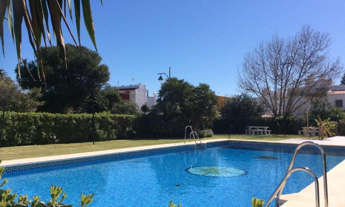 Guadalmar Apartamento | Del Parque Flats - Guadalmar - Beach & Relax