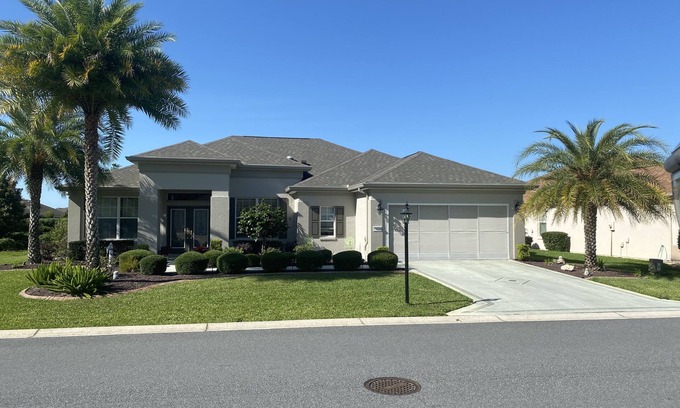 Candler Casa | Comunidad cerrada del Webb, cinco millas al norte de las aldeas