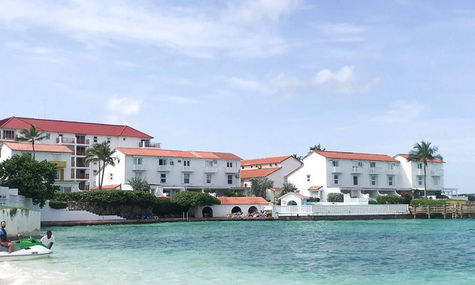 Nassau Casa | Delaporte Point Near waterpark Private Beach!