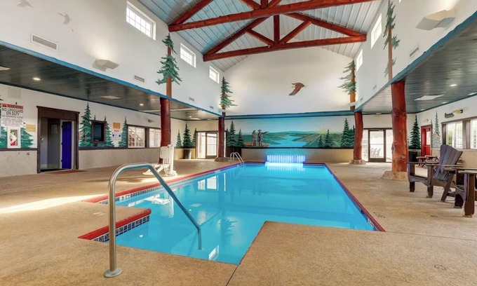 Columbia Hotel | Delight in Columbia's Comfort! Rustic-Themed Rooms, Parking | 4 Units