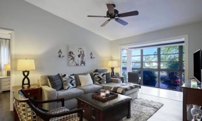 Biggar Condominio | Delightful 2-bedroom condo with AC in Fort Myers