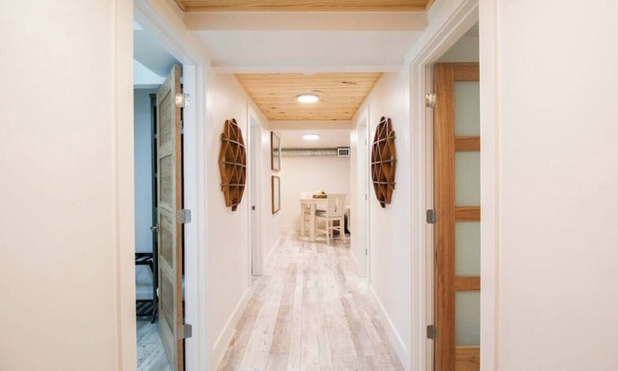 Downtown Condominio | Delightful 2BR Downtown Sarasota - The White Pearl