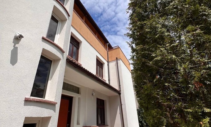 Eforie Nord Apartamento | Delightful 3-bedroom apartment with AC in Eforie Nord